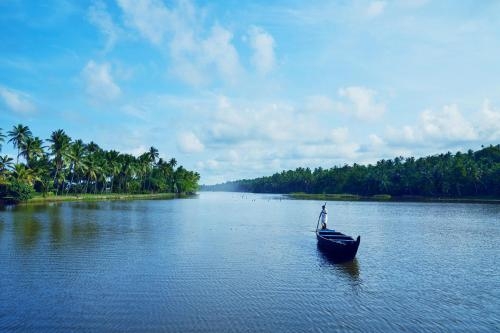 Imagen general del Hotel Taj Green Cove Resort and Spa Kovalam. Foto 2
