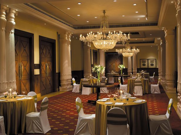 Imagen del bar/restaurante del Hotel Taj Hari Mahal Jodhpur. Foto 4