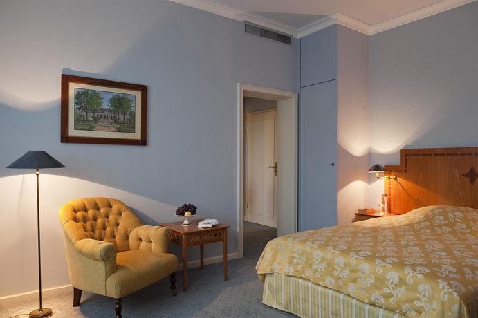 Imagen de la habitación del Hotel Taj Hessischer Hof Frankfurt. Foto 8