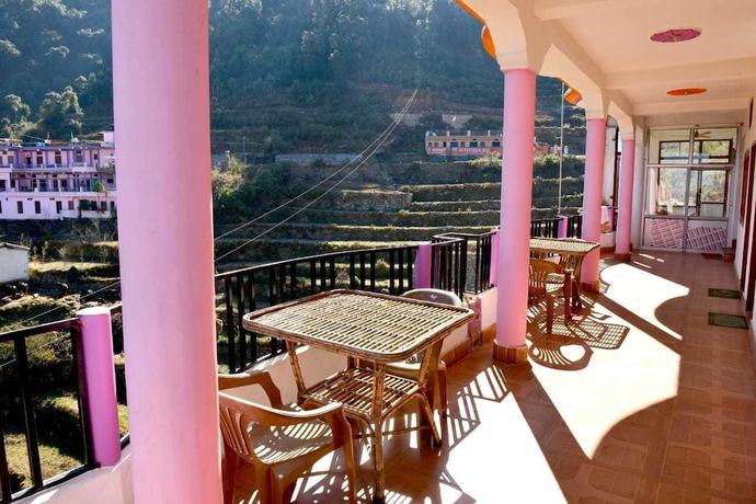 Imagen general del Hotel Taj Himalaya khirsu. Foto 7