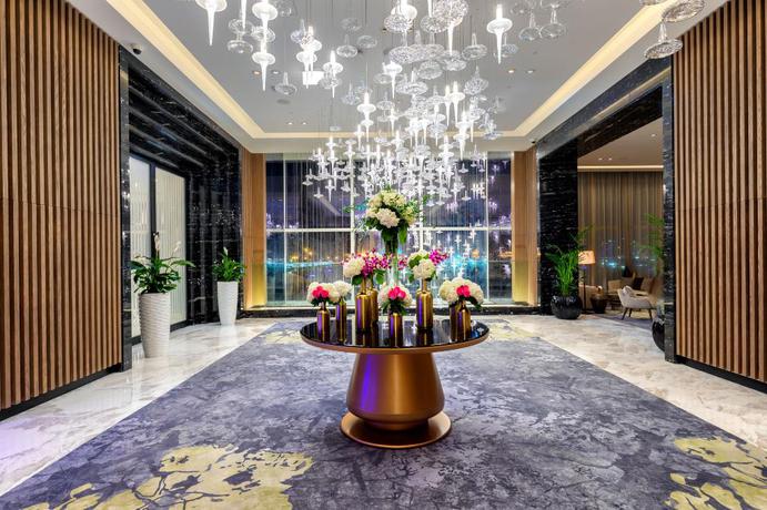 Imagen de los interiores del Hotel Taj Jumeirah Lakes Towers. Foto 19