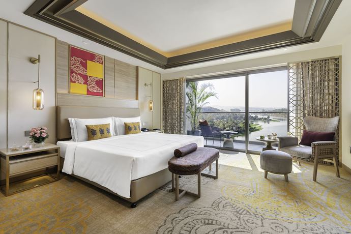 Imagen de la habitación del Hotel Taj Lakefront Bhopal. Foto 9