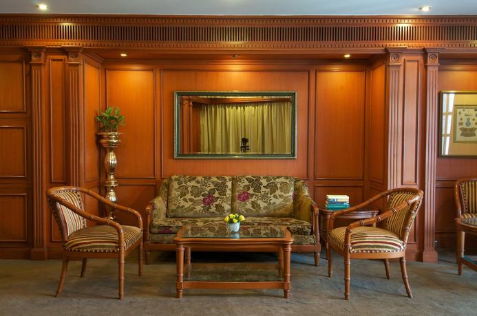 Imagen de los interiores del Hotel Taj Mahal Lucknow. Foto 17