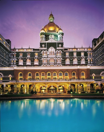 Imagen de la piscina del Hotel Taj Mahal Tower, Mumbai. Foto 15