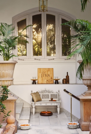 Imagen de la piscina del Hotel Taj Mahal Tower, Mumbai. Foto 16