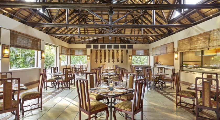 Imagen del bar/restaurante del Hotel Taj Pamodzi. Foto 3