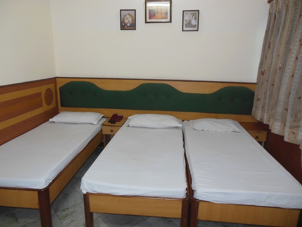 Imagen de la habitación del Hotel Taj Plaza. Foto 5