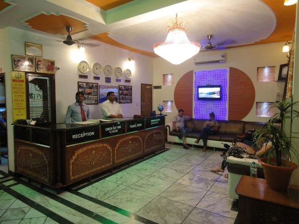 Imagen de los interiores del Hotel Taj Plaza. Foto 14