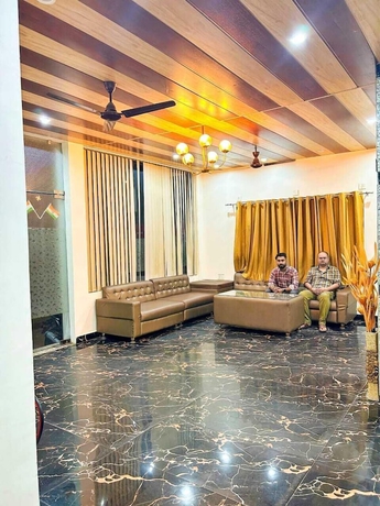 Imagen de los interiores del Hotel Taj Royal. Foto 16