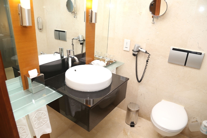 Imagen de la habitación del Hotel Taj Samudra. Foto 10