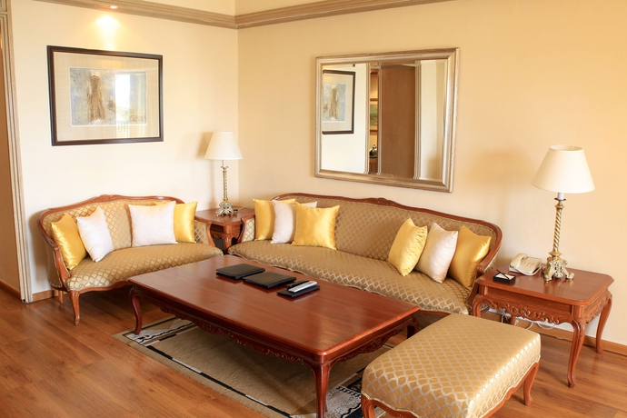 Imagen de los interiores del Hotel Taj Samudra. Foto 16