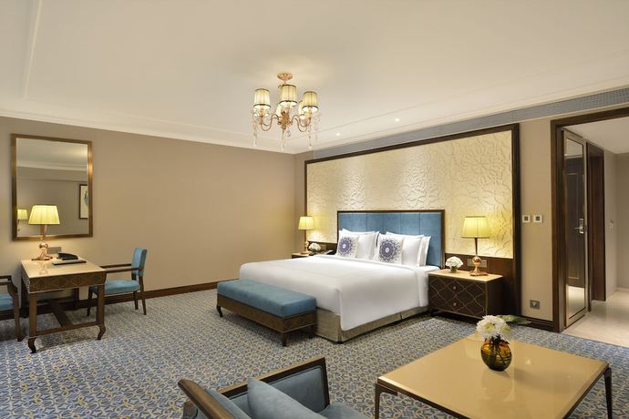 Imagen de la habitación del Hotel Taj Skyline Ahmedabad. Foto 18