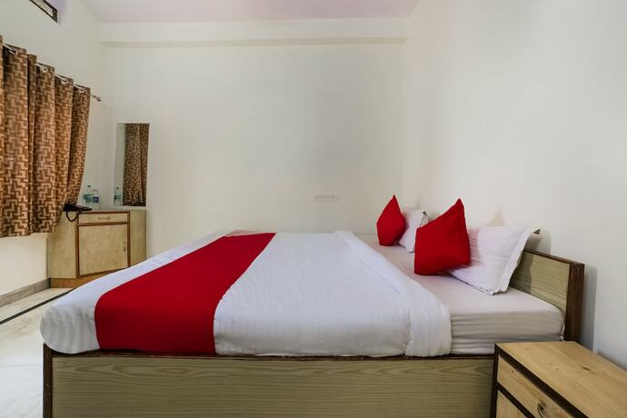 Imagen de la habitación del Hotel Taj Sms. Foto 2