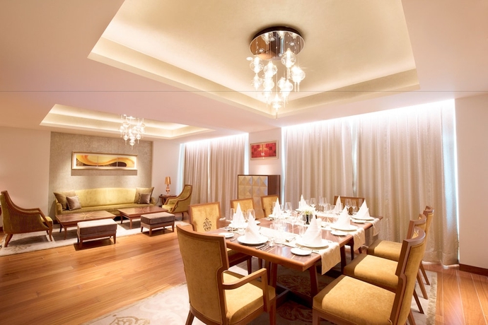 Imagen de la habitación del Hotel Taj Swarna. Foto 12