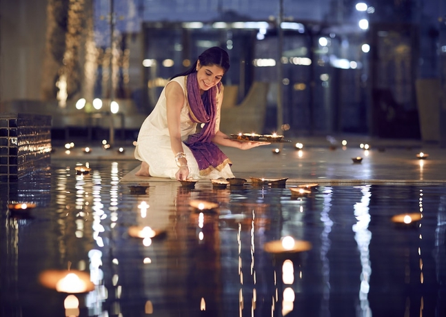 Imagen de la habitación del Hotel Taj Swarna. Foto 13