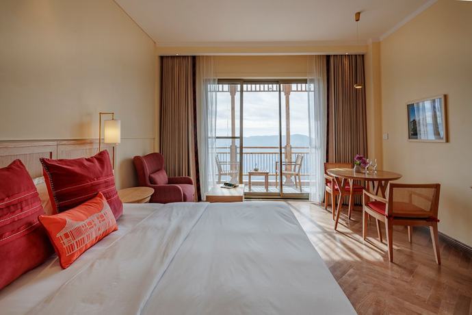 Imagen de la habitación del Hotel Taj Theog Resort and Spa, Shimla. Foto 10