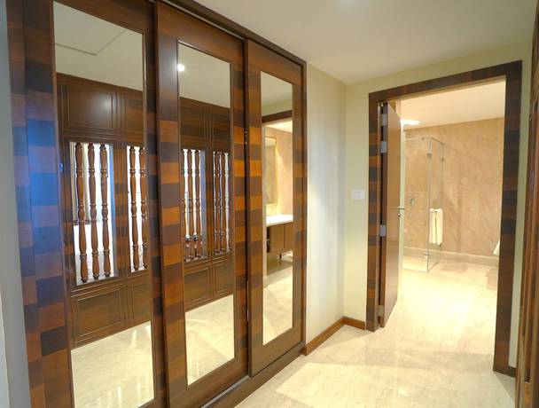 Imagen de la habitación del Hotel Taj Tirupati. Foto 15