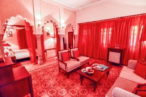Imagen de la habitación del Hotel Taj Usha Kiran Palace, Gwalior. Foto 8
