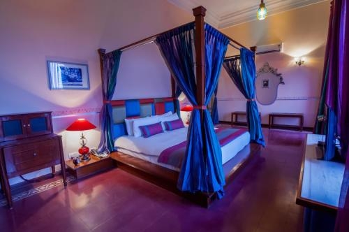 Imagen de la habitación del Hotel Taj Usha Kiran Palace, Gwalior. Foto 9