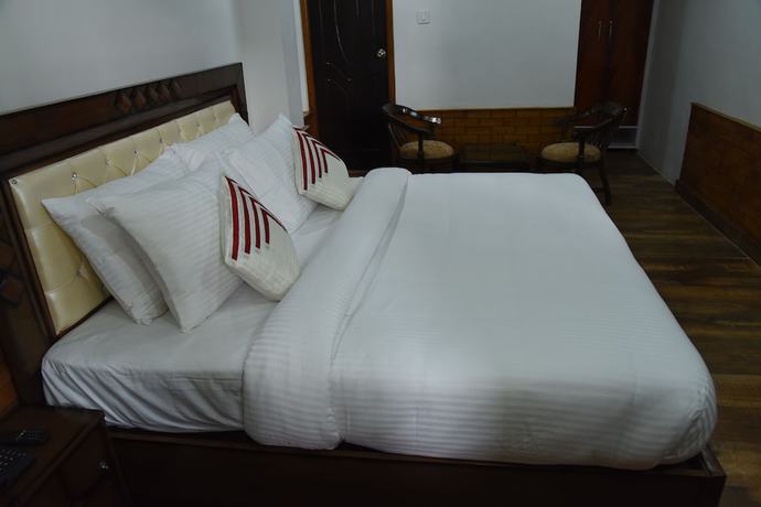 Imagen de la habitación del Hotel Taj View. Foto 6