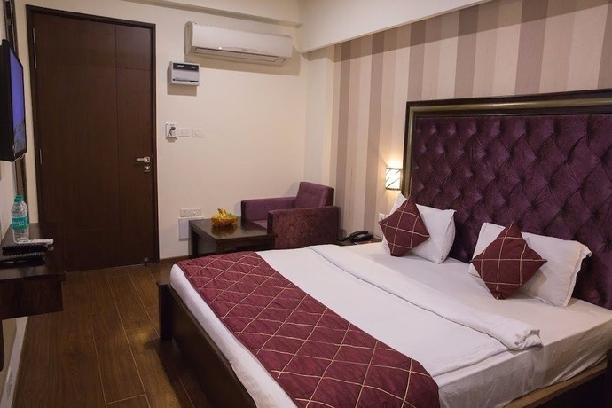 Imagen de la habitación del Hotel Taj Villa Agra. Foto 3