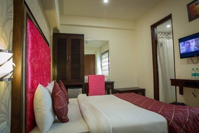 Imagen de la habitación del Hotel Taj Villa Agra. Foto 9