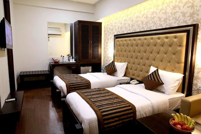 Imagen de la habitación del Hotel Taj Villa Agra. Foto 13