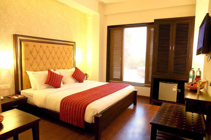 Imagen de la habitación del Hotel Taj Villa Agra. Foto 15