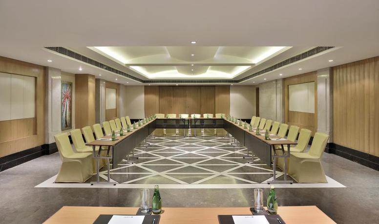 Imagen de los interiores del Hotel Taj and Convention Centre, Agra. Foto 15