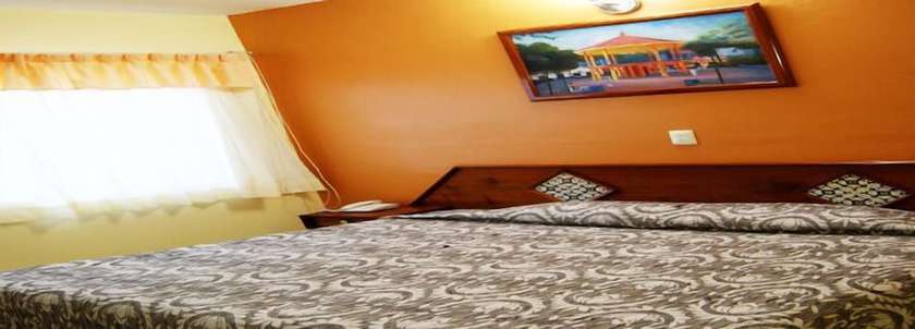 Imagen de la habitación del Hotel Taj&iacute;n. Foto 14