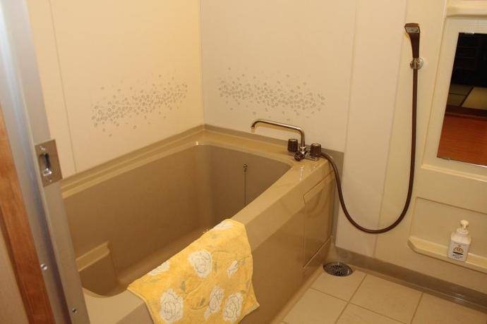Imagen de la habitación del Hotel Takahan. Foto 3