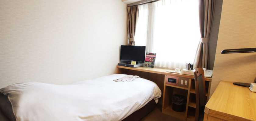 Imagen de la habitación del Hotel Takamatsu City. Foto 15