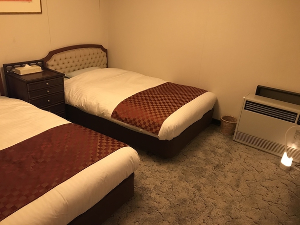 Imagen de la habitación del Hotel Takamatsu. Foto 4