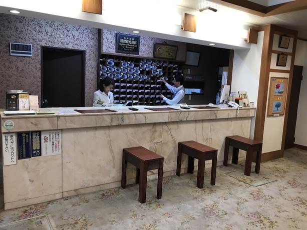 Imagen de los interiores del Hotel Takamatsu. Foto 16