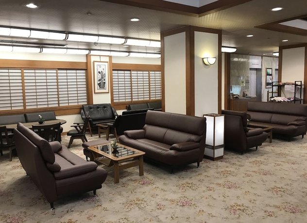 Imagen de los interiores del Hotel Takamatsu. Foto 18