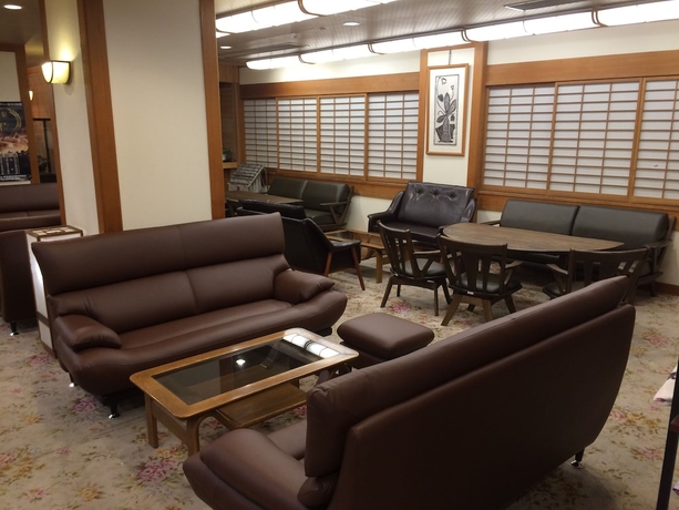 Imagen de los interiores del Hotel Takamatsu. Foto 19