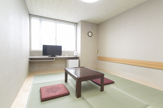 Imagen de la habitación del Hotel Takamatsu Station. Foto 16