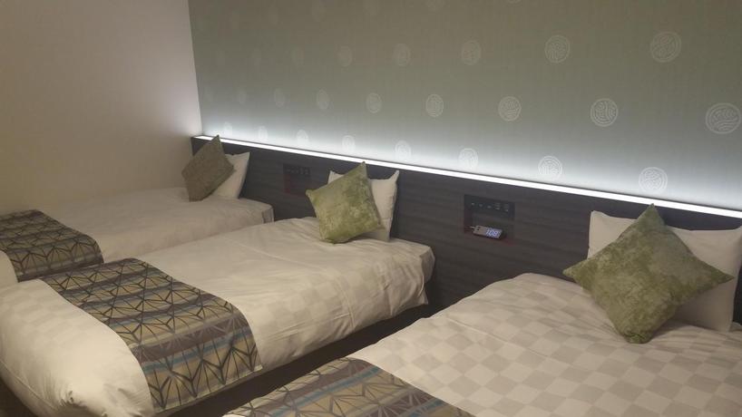 Imagen de la habitación del Hotel Takamatsu Tokyu Rei. Foto 8