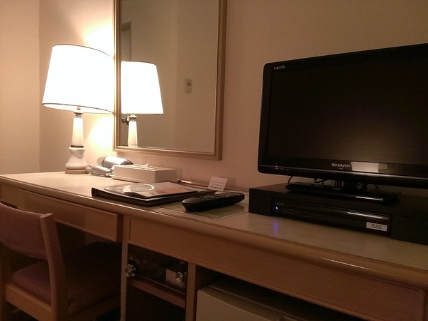 Imagen de la habitación del Hotel Takamatsu Washington Plaza. Foto 10