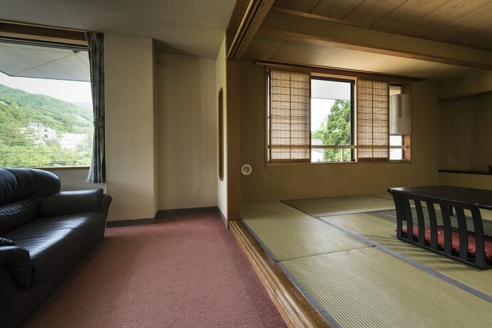 Imagen general del Hotel Takamiya Hammond. Foto 9