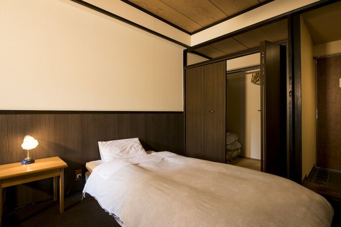Imagen de la habitación del Hotel Takamiya Hammond. Foto 18