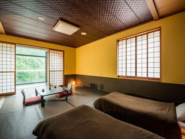 Imagen general del Hotel Takamiya Rurikura Resort. Foto 4