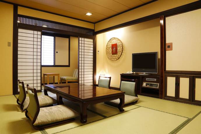 Imagen de la habitación del Hotel Takayama Green. Foto 11