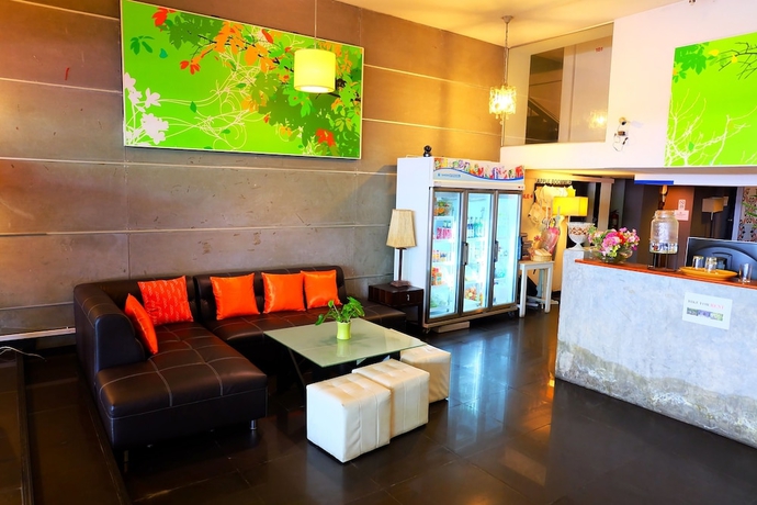 Imagen de los interiores del Hotel Take A Nap. Foto 14
