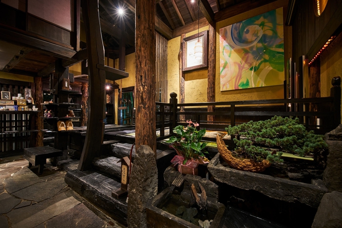 Imagen de los interiores del Hotel Takefue. Foto 14