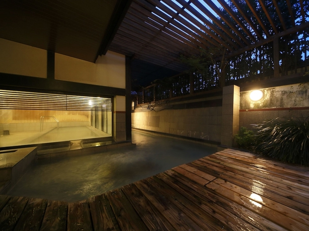 Imagen de la piscina del Hotel Takeo Onsen Kyotoya. Foto 15