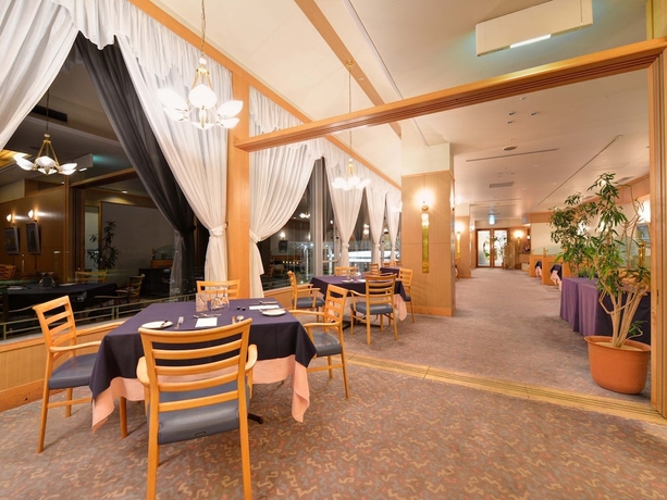 Imagen del bar/restaurante del Hotel Takeshima. Foto 4