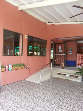 Imagen general del Hotel Takiab Beach Resort. Foto 1