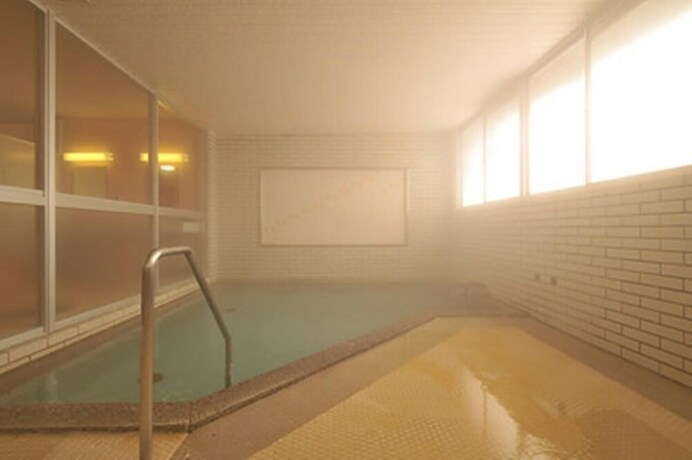 Imagen de la piscina del Hotel Takimoto. Foto 37