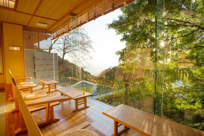 Imagen del bar/restaurante del Hotel Takimotokan Yukinosato. Foto 5